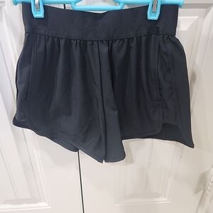 Elegant Black Athletic Shorts for Women